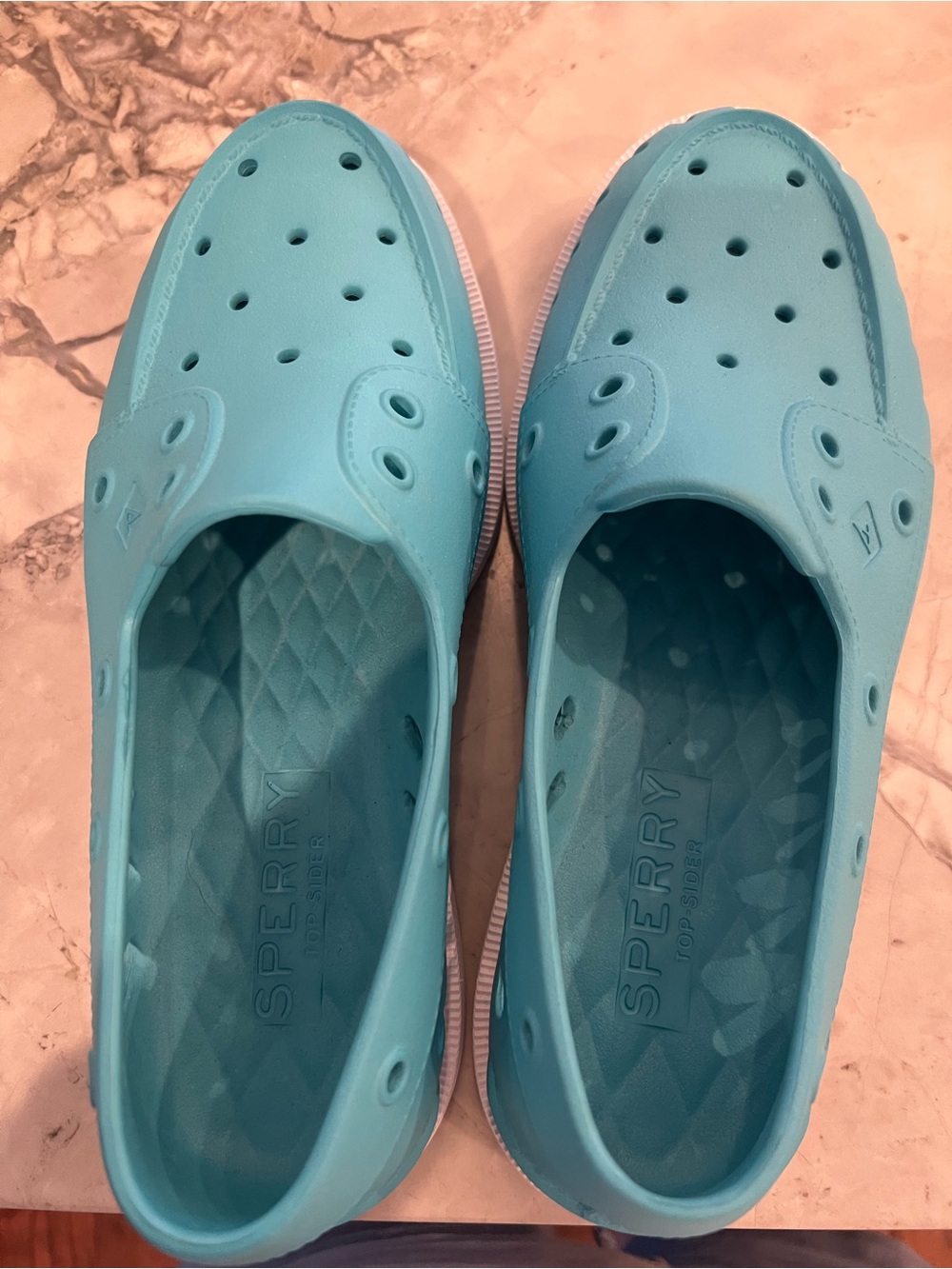 Sperry Float Boat shoes waterproof slip on 8